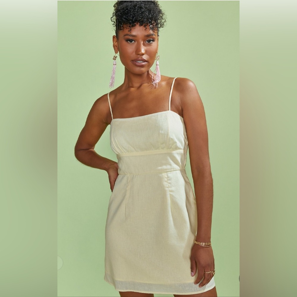 New Francesca’s Camille Square Neck Yellow Linen Mini Dress - Picture 3 of 6